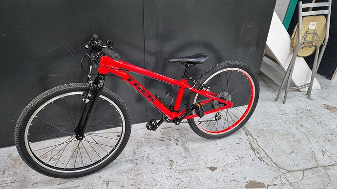 Trek 4